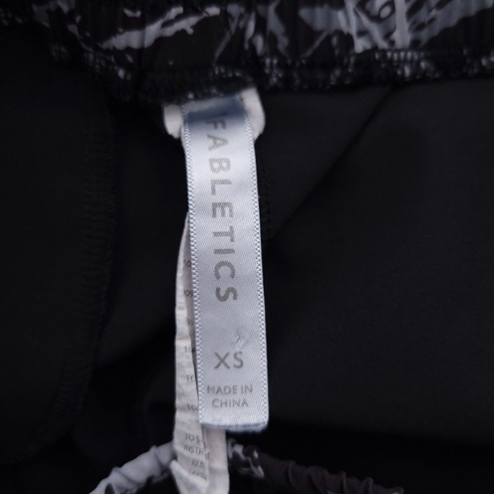 Fabletics Black Gray Athletic Active Pants Womens… - image 8